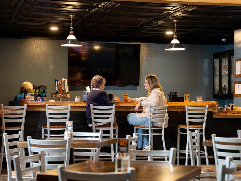 moon-bar-food-img06-min